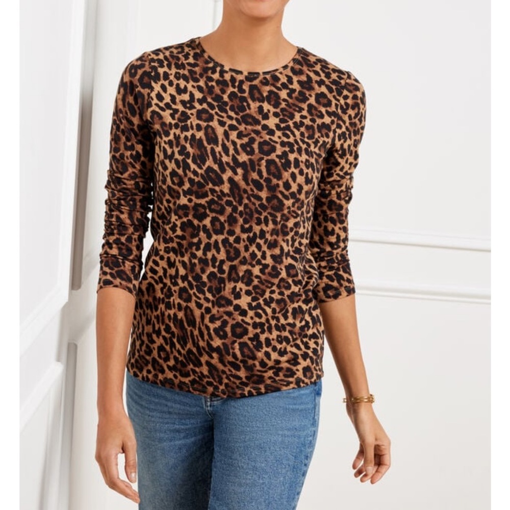 Talbots Crewneck Leopard Tee Spectacular Animal Print Long Sleeve Top MP NWOT - Picture 2 of 6